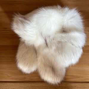 NWT Free People Faux Fur Hat